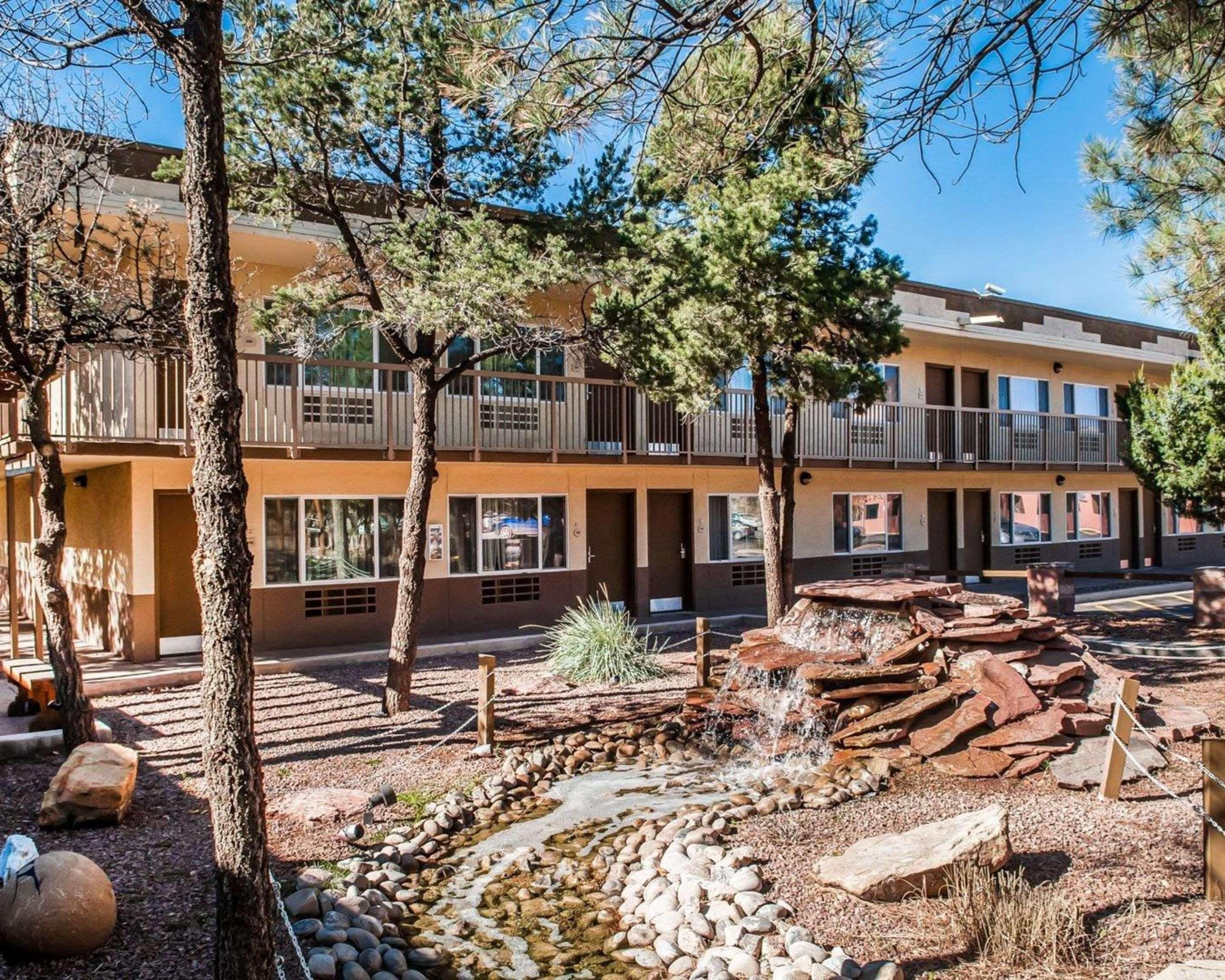 Quality Inn Navajo Nation Capital Window Rock Экстерьер фото