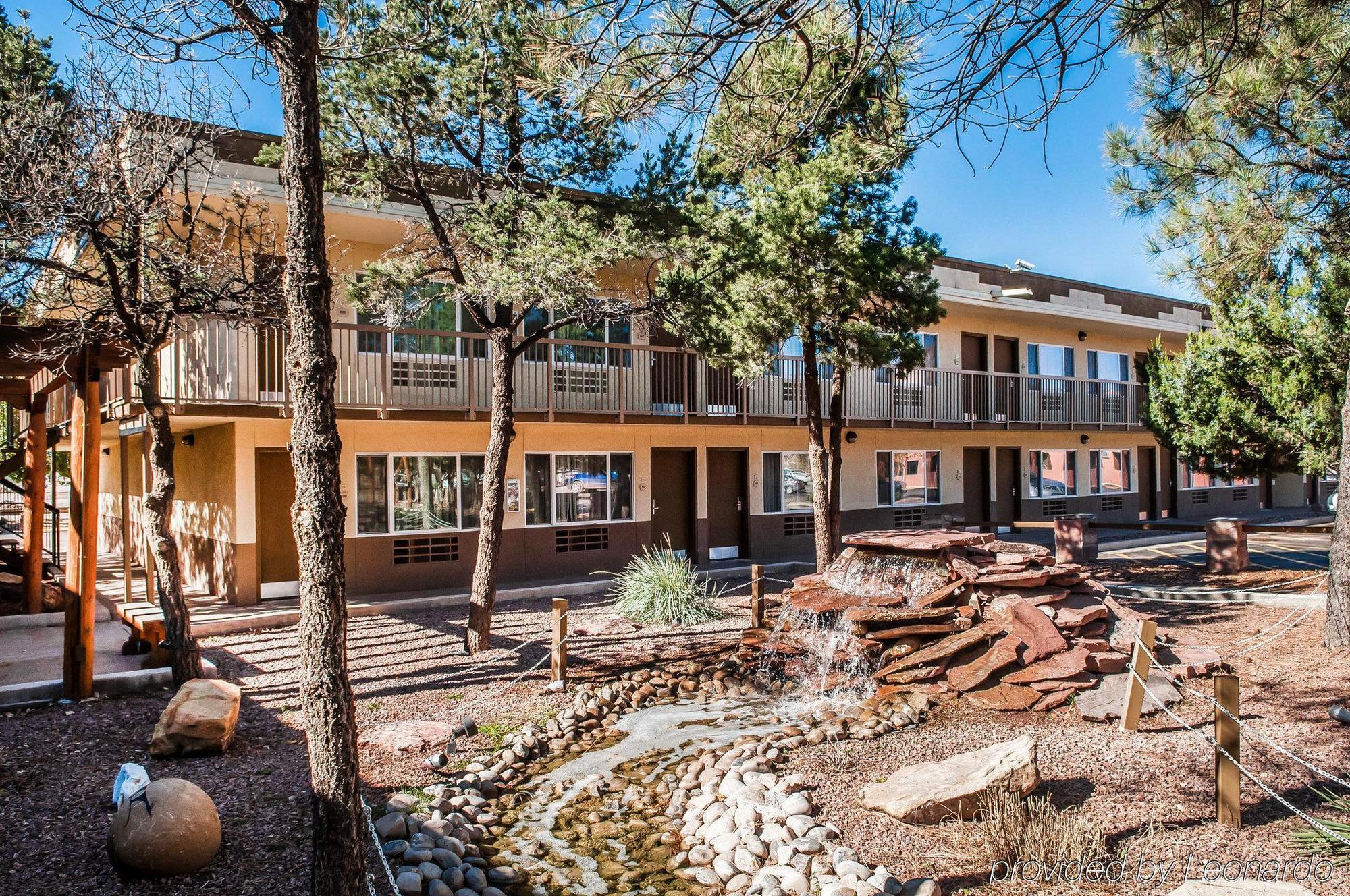 Quality Inn Navajo Nation Capital Window Rock Экстерьер фото